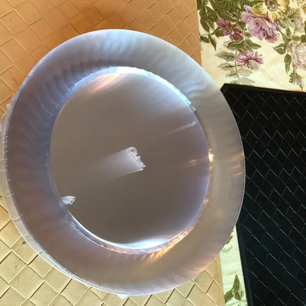 Chinet Cut Crystal Clear Disposable Dinner Plates 25 10